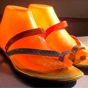 sam & libby  Women’s Red Tan Leather Flat Loafer sandals Size 10